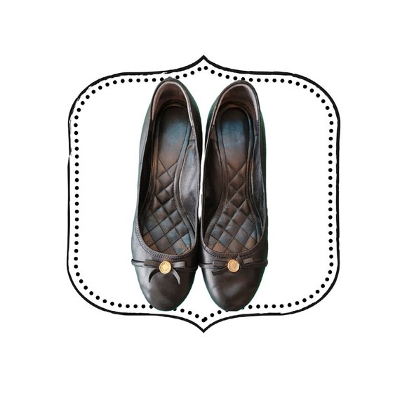 Cole Haan Shoes - Cole Haan black wedged heel ballerina w gold detail and bow